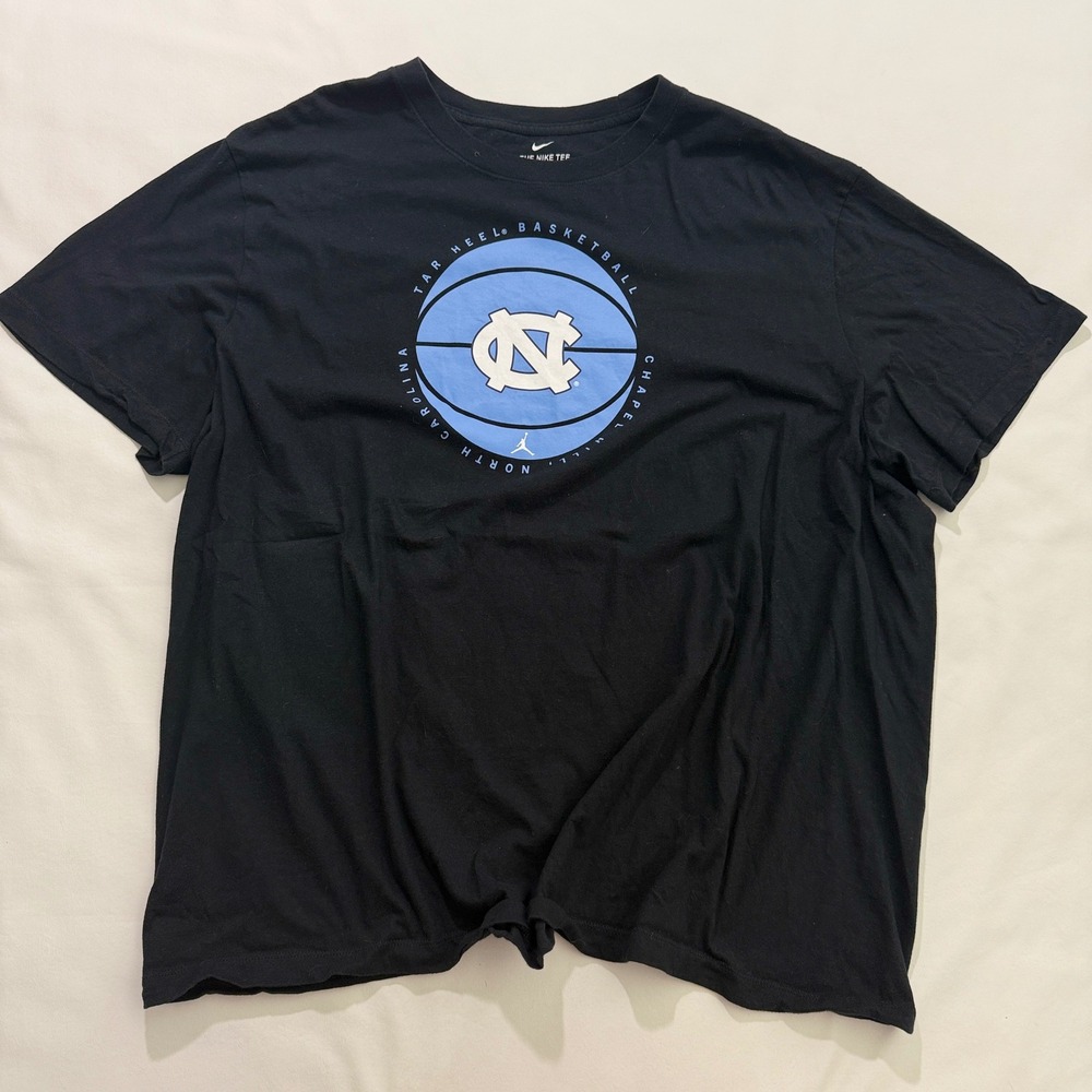 Nike T-Shirt Men 3XL Black UNC Tar Heels Basketball Jumpman Graphic Tee